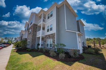 Easy Commute to Wilmington and Jacksonville, NC